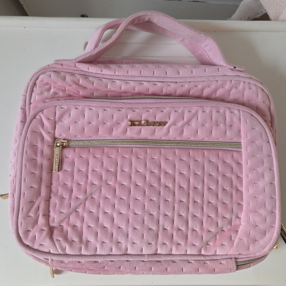 Elkuer Luxe Soft Pink Quilted Cosmetic Travel Case Organizer NEW - Picture 12 of 13